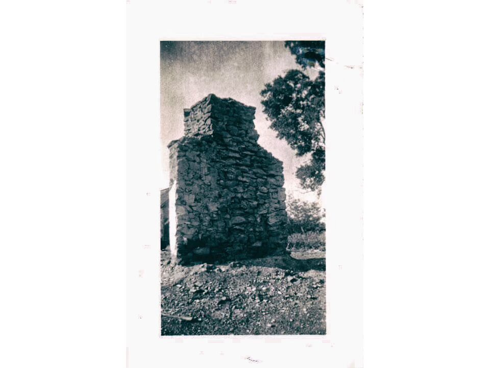 The last remains of Ramsey's Tavern. Photo from the North Carolina State Library